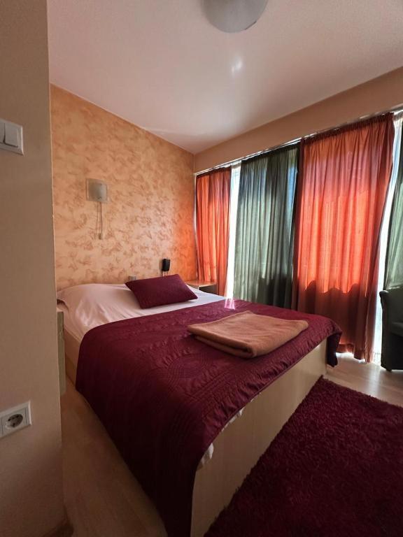 Hotel Brkic Sarajevo Airport - Free Parking Exteriör bild